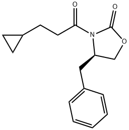 3-(3-シクロプロピル-1-オキソプロピル)-4(R)-(1-フェニルメチル)-2-オキサゾリジノン 化学構造式
