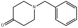1-ベンジル-4-ピペリドン 化学構造式