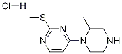 4-(2-Methyl-piperazin-1-yl)-2-methylsulfanyl-pyrimidine hydrochloride 化学構造式