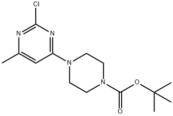4-(2-Chloro-6-methyl-pyrimidin-4-yl)-piperazine-1-carboxylic acid tert-butyl ester Struktur