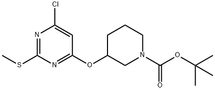 3-(6-Chloro-2-methylsulfanyl-pyrimidin-4-yloxy)-piperidine-1-carboxylic acid tert-butyl ester 化学構造式