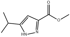 Methyl 5-isopropyl-1H-pyrazole-3-carboxylate Struktur