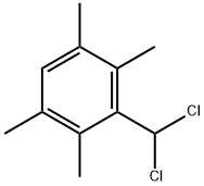 3-(ジクロロメチル)-1,2,4,5-テトラメチルベンゼン 化学構造式
