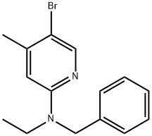 N-Benzyl-5-bromo-N-ethyl-4-methyl-2-pyridinamine 化学構造式