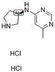 6-メチル-N-[(3R)-ピロリジン-3-イル]ピリミジン-4-アミン二塩酸塩 化学構造式