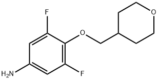 3,5-Difluoro-4-[(tetrahydro-2H-pyran-4-yl)methoxy]benzenamine