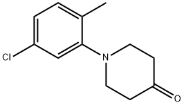 1-(5-chloro-2-methylphenyl)piperidin-4-one Struktur