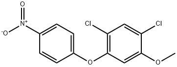 1,5-Dichloro-2-Methoxy-4-(4-nitrophenoxy)benzene Struktur