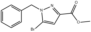 1-苄基-5-溴吡唑-3-甲酸甲酯 结构式