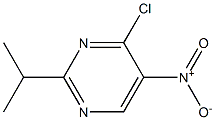 4-Chloro-2-isopropyl-5-nitropyriMidine Struktur