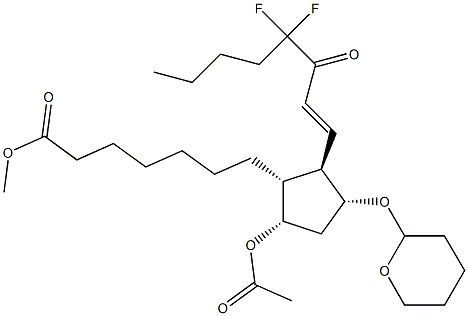 methyl 7-((1R,2R,3R,5S)-5-acetoxy-2-((E)-4,4-difluoro-3-oxooct-1-en-1-yl)-3-((tetrahydro-2H-pyran-2-yl)oxy)cyclopentyl)heptanoate|127545-37-3