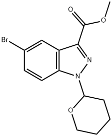 甲基 5-溴-1-(四氢-2H-吡喃-2-基)-1H-吲唑-3-甲酸基酯, 850893-01-5, 结构式