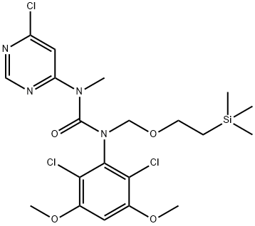 1-(6-chloropyrimidin-4-yl)-3-(2,6-dichloro-3,5-dimethoxyphenyl)-1-methyl-3-((2-(trimethylsilyl)ethoxy)methyl)urea Struktur