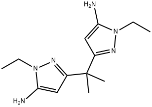 3,3-propane-2,2-diylbis(1-ethyl-1H-pyrazol-5-amine) 化学構造式