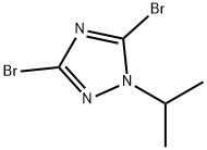 3,5-Dibromo-1-isopropyl-1H-[1,2,4]triazole Struktur