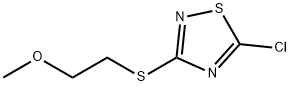 5-クロロ-3-[(2-メトキシエチル)スルファニル]-1,2,4-チアジアゾール 化学構造式