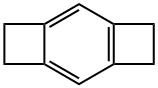Tricyclo[6.2.0.03,6]deca-1,3(6),7-triene 化学構造式