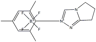 6,7-dihydro-2-(2,4,6-trimethylphenyl)-5HPyrrolo[2,1-c]-1,2,4-triazolium tetrafluoroborate Struktur