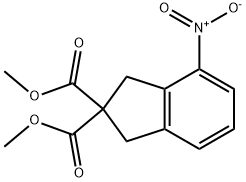 dimethyl 4-nitro-1H-indene-2,2(3H)-dicarboxylate 化学構造式