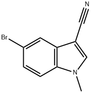 5-bromo-1-methyl-1H-indole-3-carbonitrile 化学構造式