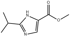 methyl 2-isopropyl-1H-imidazole-5-carboxylate 化学構造式