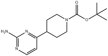 tert-butyl 4-(2-aminopyrimidin-4-yl)piperidine-1-carboxylate 化学構造式