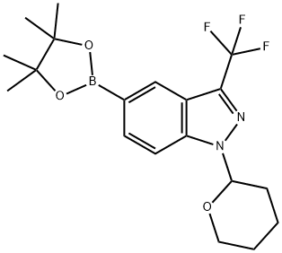 1-(tetrahydro-2H-pyran-2-yl)-5-(4,4,5,5-tetramethyl-1,3,2-dioxaborolan-2-yl)-3-(trifluoromethyl)-1H-indazole Struktur