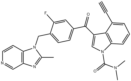 4-エチニル-N,N-ジメチル-3-[3-フルオロ-4-[(2-メチル-1H-イミダゾ[4,5-c]ピリジン-1-イル)メチル]ベンゾイル]-1H-インドール-1-カルボアミド 化学構造式