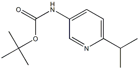 tert-Butyl (6-isopropylpyridin-3-yl)carbamate 化学構造式