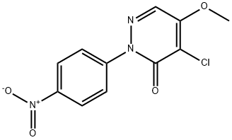 4-chloro-2-{4-nitrophenyl}-5-methoxy-3(2H)-pyridazinone 化学構造式