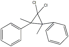 (2,2-dichloro-1,3-dimethyl-3-phenylcyclopropyl)benzene 化学構造式