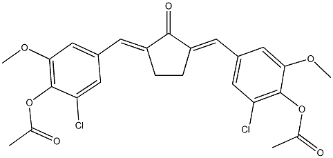 4-({3-[4-(acetyloxy)-3-chloro-5-methoxybenzylidene]-2-oxocyclopentylidene}methyl)-2-chloro-6-methoxyphenyl acetate Struktur