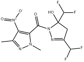 3,5-bis(difluoromethyl)-1-({4-nitro-1,3-dimethyl-1H-pyrazol-5-yl}carbonyl)-4,5-dihydro-1H-pyrazol-5-ol 化学構造式