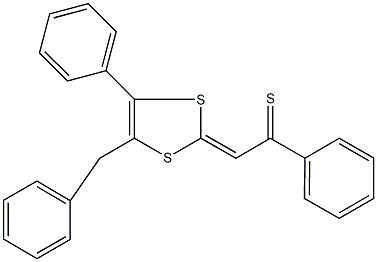 2-(4-benzyl-5-phenyl-1,3-dithiol-2-ylidene)-1-phenylethanethione Struktur