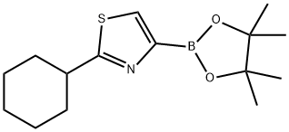 2-cyclohexyl-4-(4,4,5,5-tetramethyl-1,3,2-dioxaborolan-2-yl)-1,3-thiazole Struktur