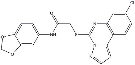 N-(1,3-benzodioxol-5-yl)-2-(8-chloropyrazolo[1,5-c]quinazolin-5-yl)sulfanylacetamide 化学構造式