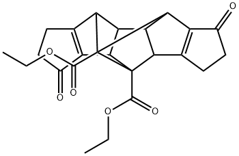 diethyl 1,2,3,3b,4a,5,6,7,8,8a,8b,9-dodecahydro-1,5-dioxo-4,8,9-metheno-4H-cyclopenta(1,2-a:4,3-a')dipentalene-4,10-dicarboxylate Struktur