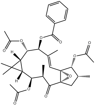 7-benzoylingol-3,8,12-triacetate|