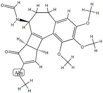 N-[(7S)-5,6,7,7bβ,8,10aβ-ヘキサヒドロ-1,2,3,9-テトラメトキシ-8-オキソベンゾ[a]シクロペンタ[3,4]シクロブタ[1,2-c]シクロヘプテン-7-イル]ホルムアミド 化学構造式