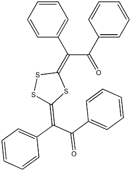 α,α'-(1,2,4-Trithiolane-3,5-diylidene)bis(ω-phenylacetophenone) 结构式