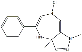 1,4-ジメチル-6-フェニル-8-クロロ-4H-[1,2,4]トリアゾロ[4,3-a][1,4]ベンゾジアゼピン 化学構造式