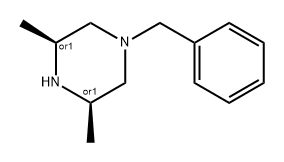 1-ベンジル-3α,5α-ジメチルピペラジン 化学構造式