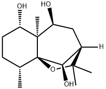 (3R,10R)-3,4,5,5a,6,7,8,9-オクタヒドロ-2,2,5aβ,9β-テトラメチル-2H-3β,9aβ-メタノ-1-ベンゾオキセピン-5α,6β,10-トリオール 化学構造式