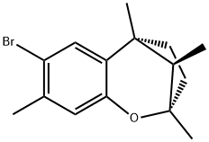 rel-(10S*)-7-ブロモ-2,3,4,5-テトラヒドロ-2,5,8,10-テトラメチル-2α*,5α*-メタノ-1-ベンゾオキセピン 化学構造式