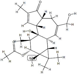 (1aR)-1,1aα,1bβ,4,4aα,7aα,7b,8,9,9a-Decahydro-9β-(acetyloxy)-7bα,9aα-dihydroxy-3-hydroxymethyl-1,1,6,8α-tetramethyl-5H-cyclopropa[3,4]benz[1,2-e]azulen-5-one Struktur