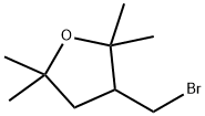 3-(bromomethyl)-2,2,5,5-tetramethyloxolane Struktur