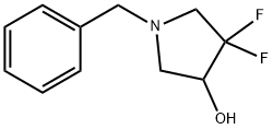 1-benzyl-4,4-difluoropyrrolidin-3-ol Struktur