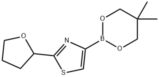 2-(Oxolan-2-yl)thiazole-4-boronic acid neopentylglycol ester Struktur