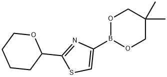 2-(Oxan-2-yl)thiazole-4-boronic acid neopentylglycol ester Struktur