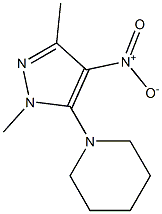 1-(1,3-dimethyl-4-nitro-1H-pyrazol-5-yl)piperidine 化学構造式